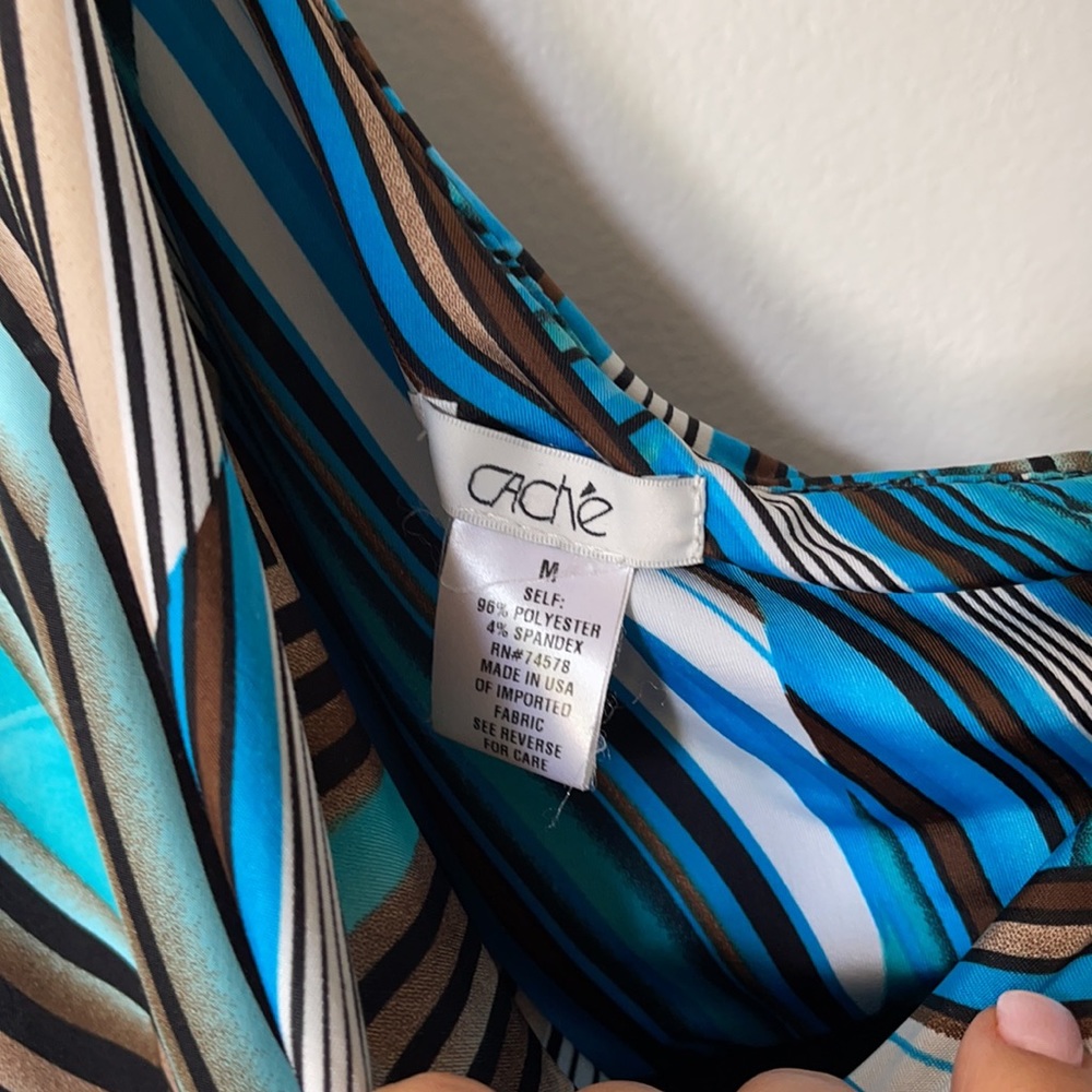 Cache medium Off the shoulder top - Picture 3 of 3